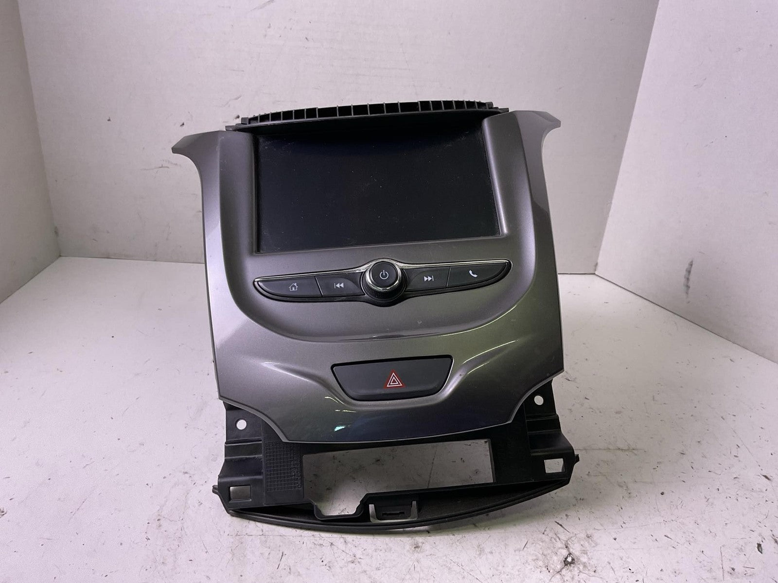 Audio & Visual Equip.(radio) CHEVY CRUZE 180